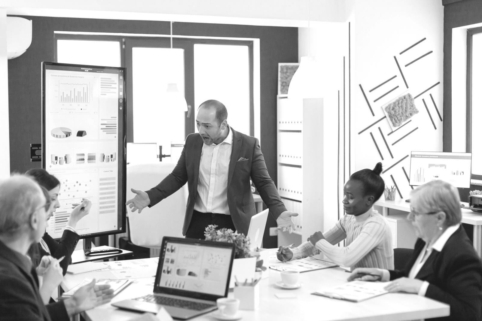 Moderne Lernumgebung für Finanzbildungsprogramme