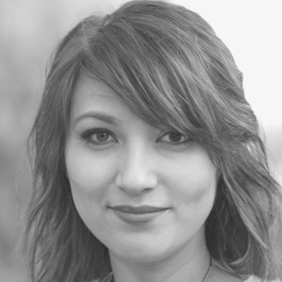 Porträt von Luísa Drechsler, Analystin für Unternehmensfinanzen